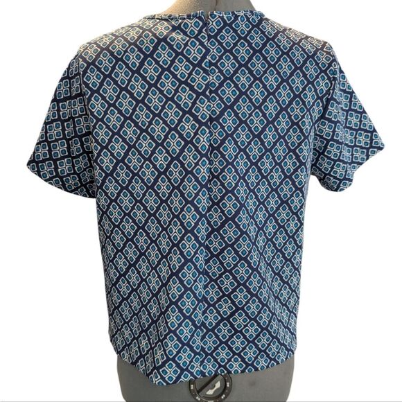 Piperlime Collection Women's All Over Print Blue Geometric‎ Top Size Small - Picture 4 of 6